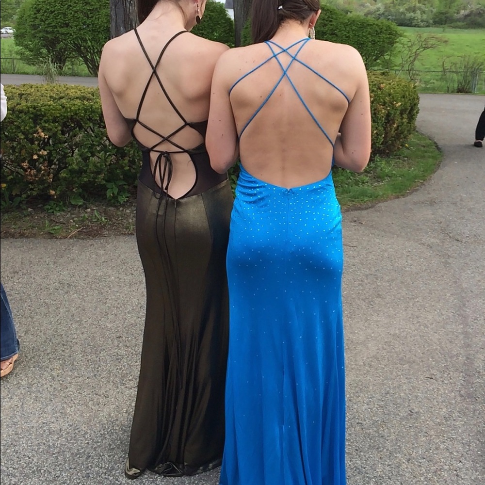 Prom Dress - Picture 4 of 5